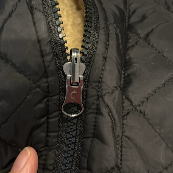 ZYIA Active Reversible Puffer Vest - Kids Size 4-5 - Picture 5 of 6